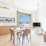 Iriana's In Center Apartment *