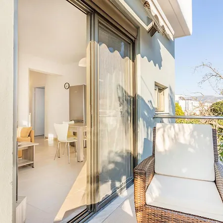 Iriana's In Center شقة *