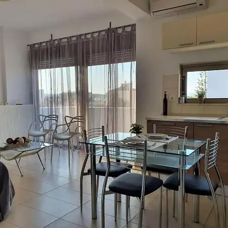 Iriana's In Center *