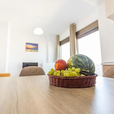 Iriana's In Center アパート ハニア