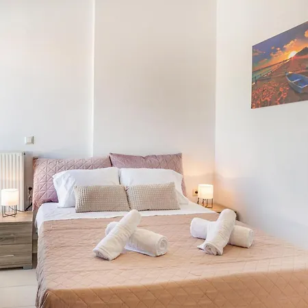 Iriana's In Center *