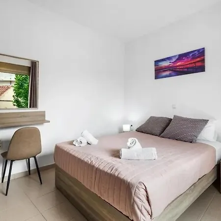 Iriana's In Center Apartment Chania (Crete)