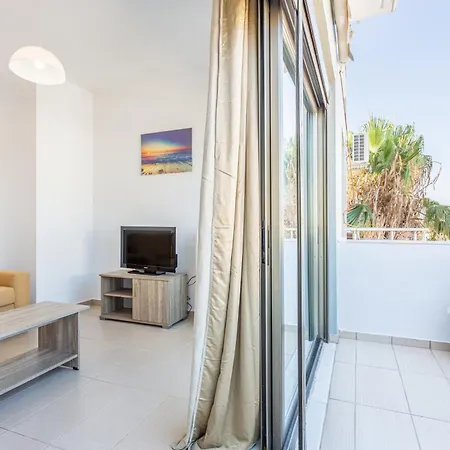 Iriana's In Center *